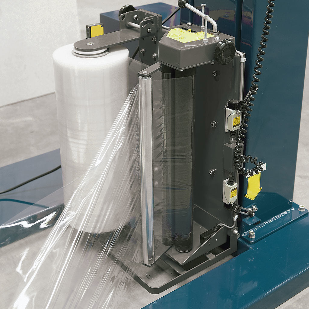 Masterwrap 20 Wide Machine Pallet Wrap - Clear Cast Stretch Film 750mm x 1780m - Omni Packaging 