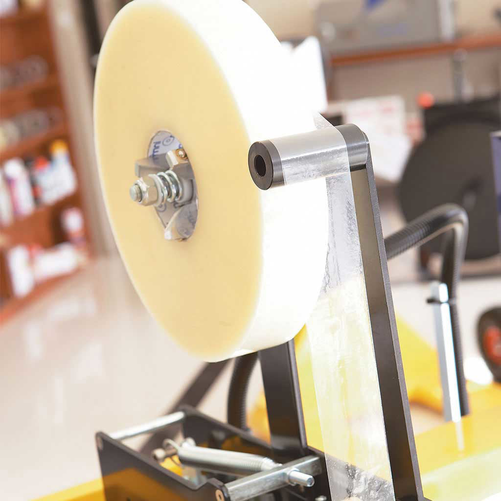 Machine Tape Omni Hybrid Adhesive 72mm x 1000m Clear - Omni Packaging 