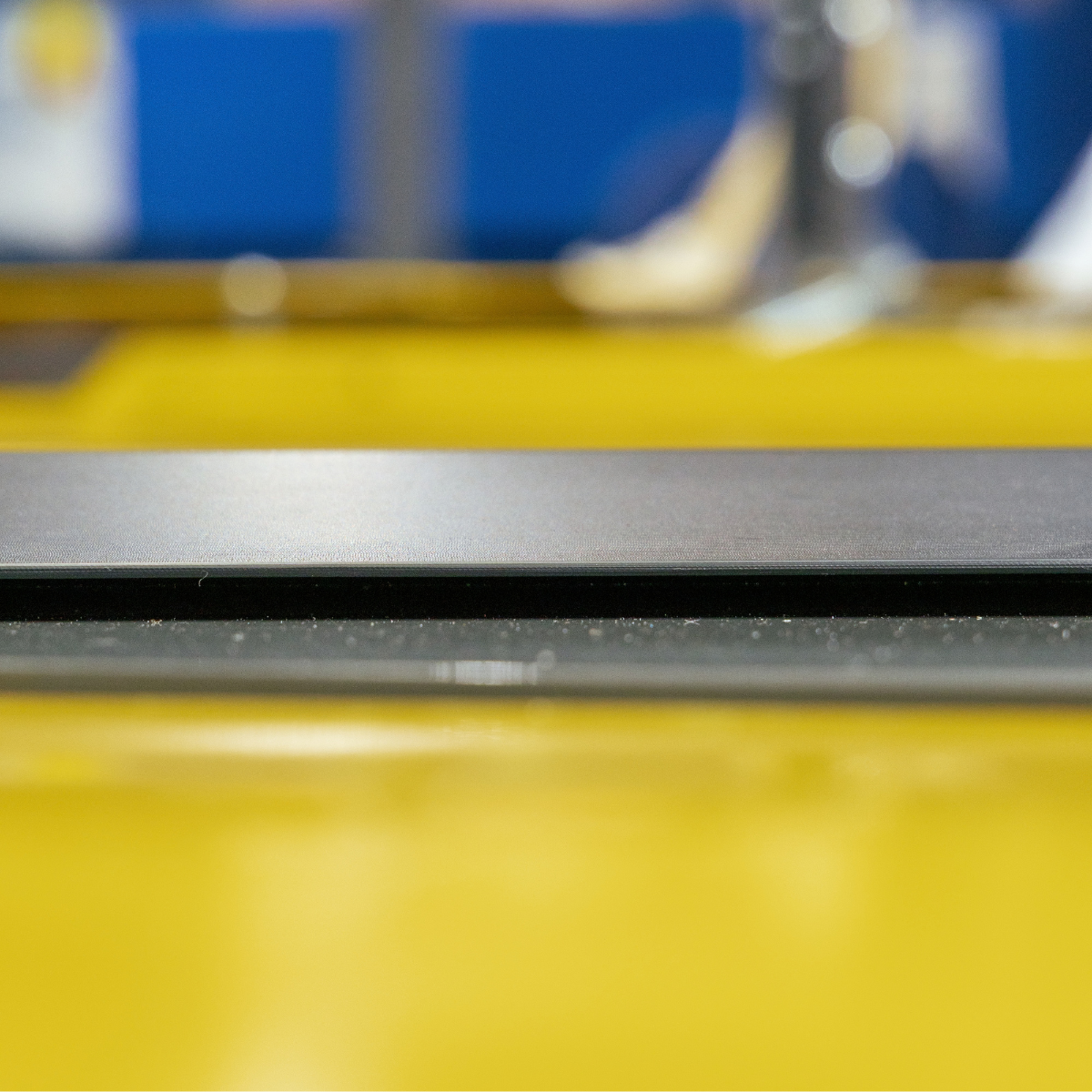 Plana Pallet Wrapping Machine with SuperCut™ | 18mm Turntable Height