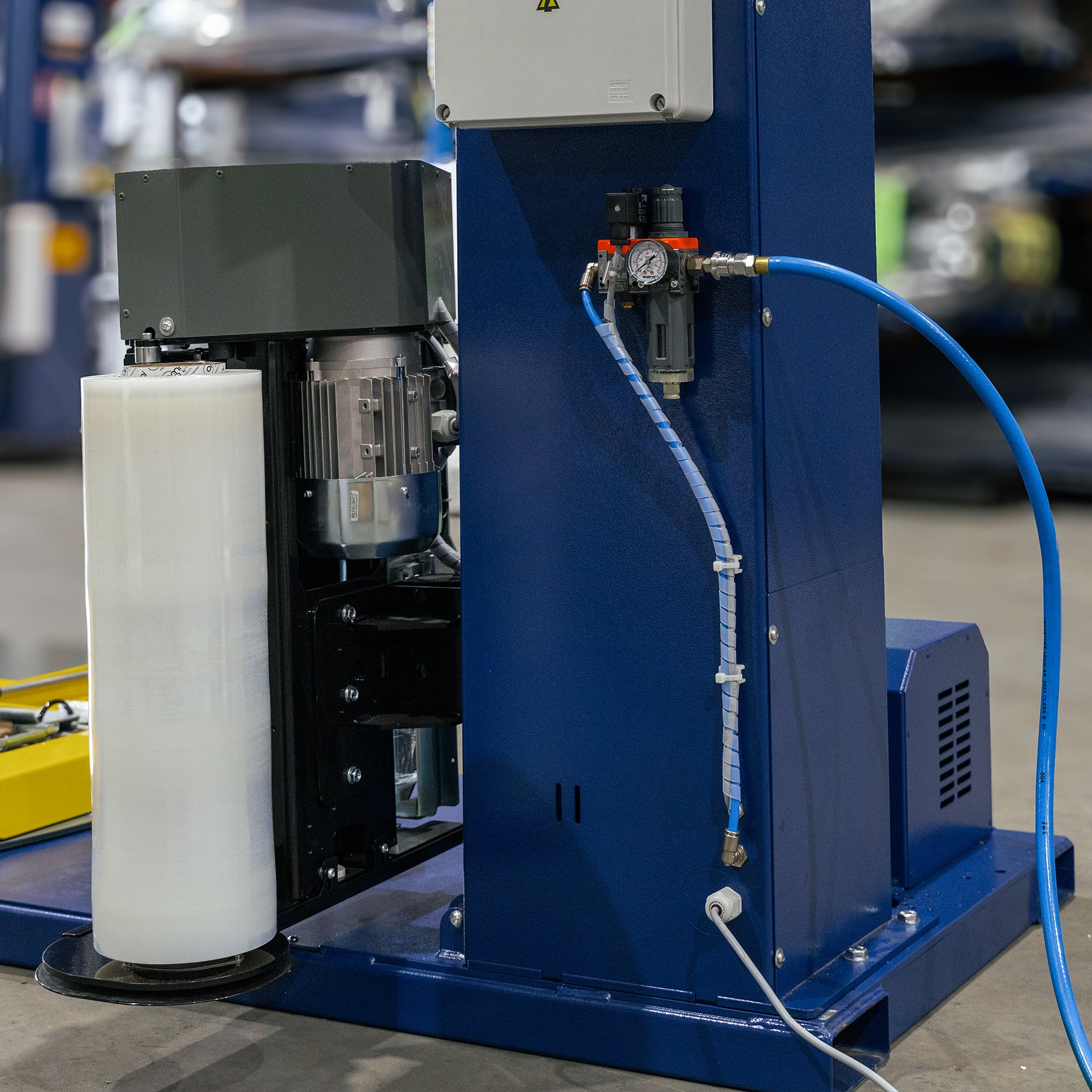 Pallet Wrapping Machine Omni SuperPlus Power Prestretch - Omni Packaging 
