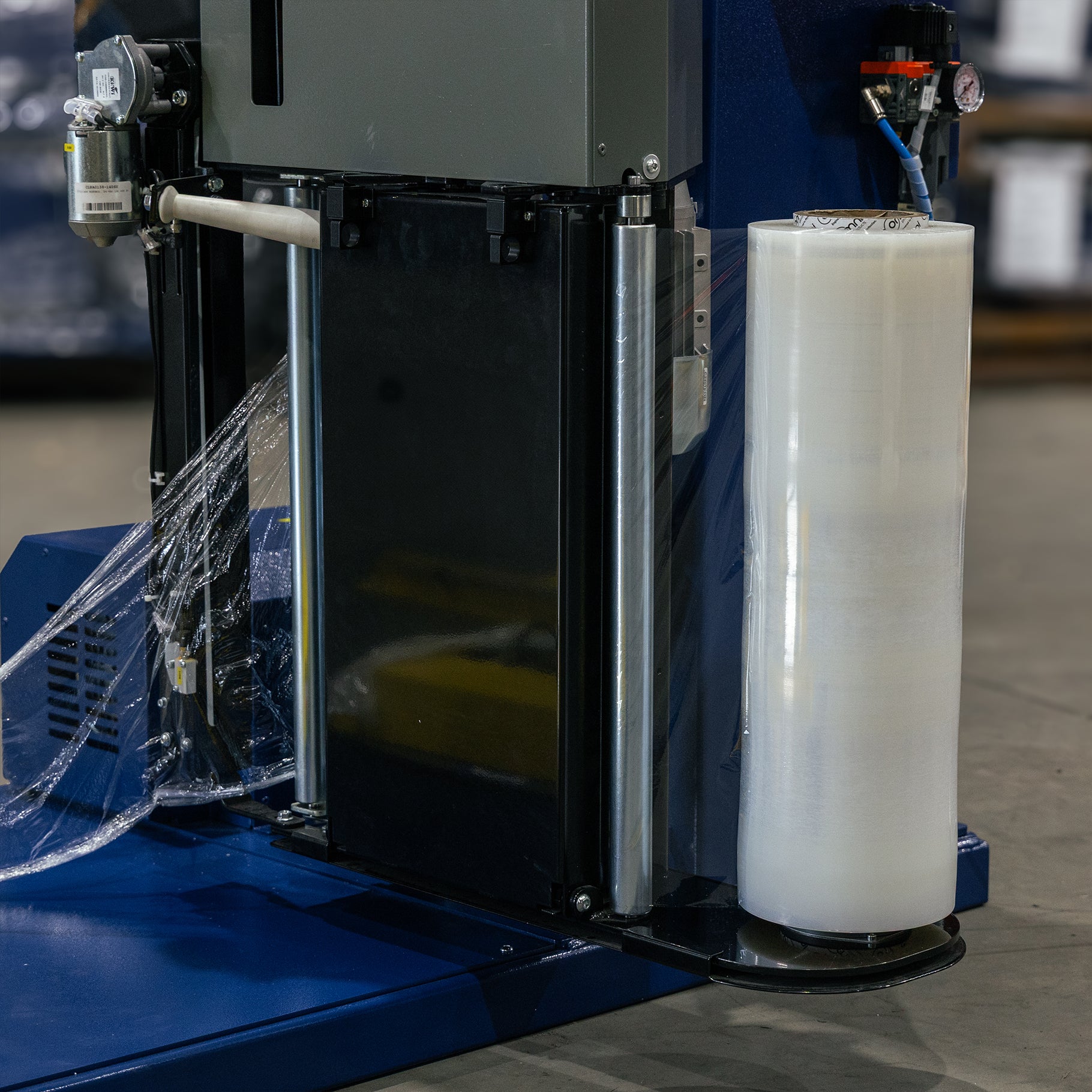 Pallet Wrapping Machine Omni SuperPlus Power Prestretch - Omni Packaging 