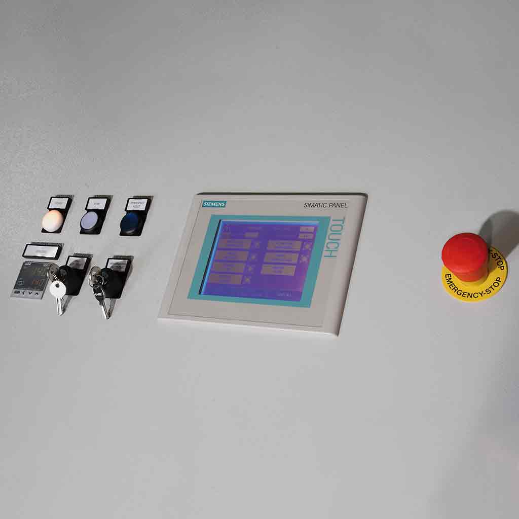 Pallet Wrapping Machines Omni Triple Vertex X25 - Omni Packaging 