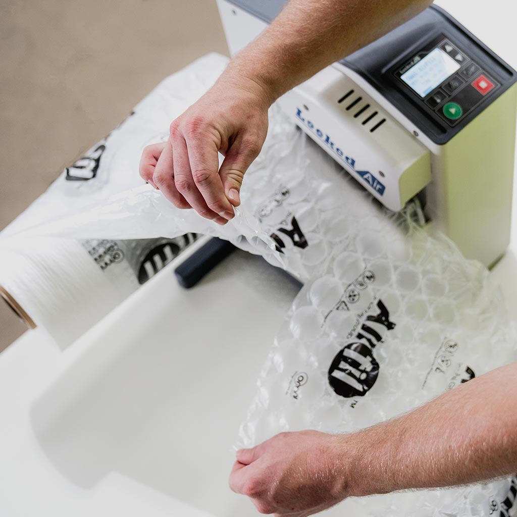 Inflatable Bubble Wrap HDPE 400mm x 450m Roll Perf. 330mm - AirFil Hybrid - Omni Packaging 