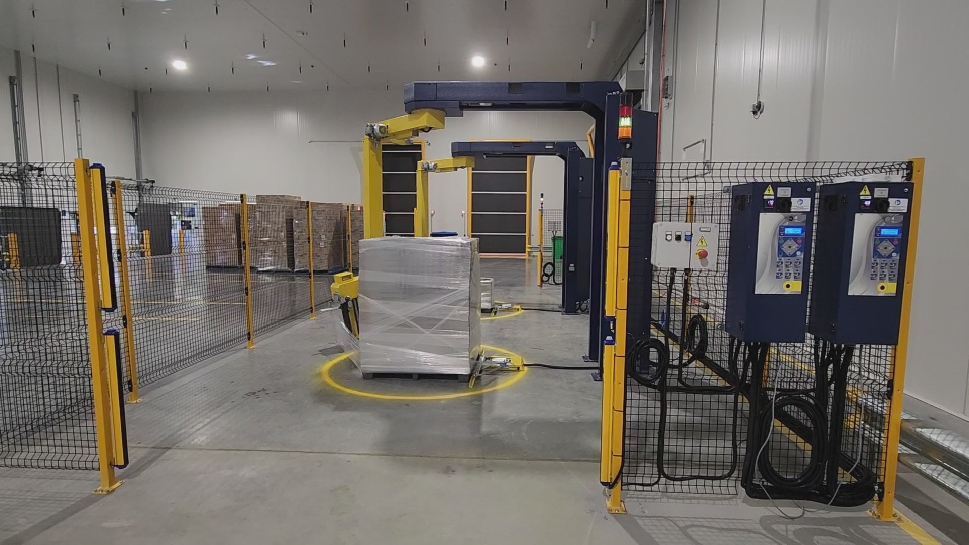 Automatic Inline Pallet Wrapping Machine - Vertex